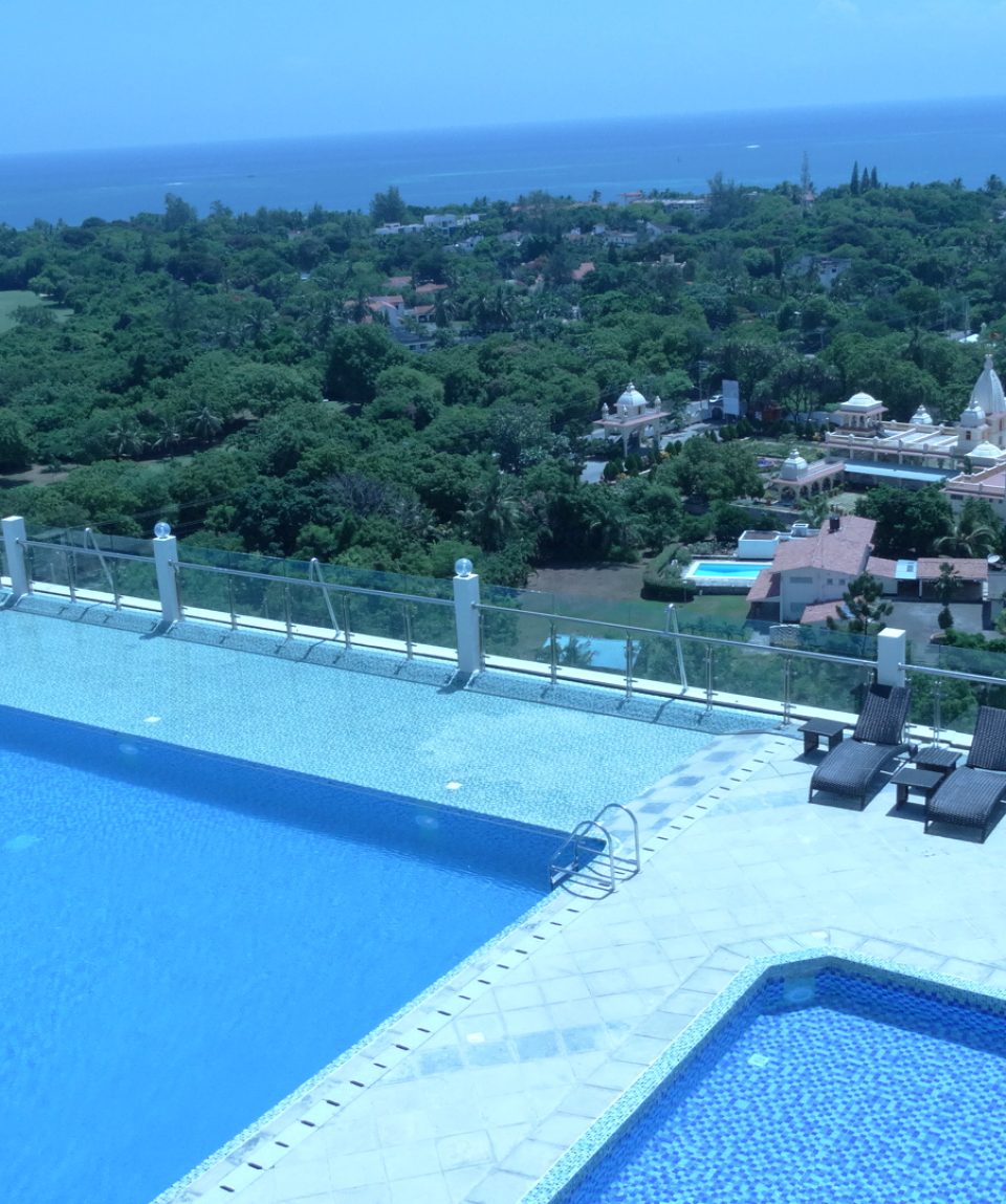 Roof Top Infinity Swimming Pool